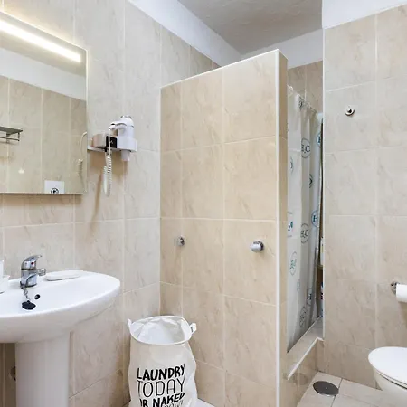 Apartman Home2book Americas Coastal Apt, Pool & Terrace *