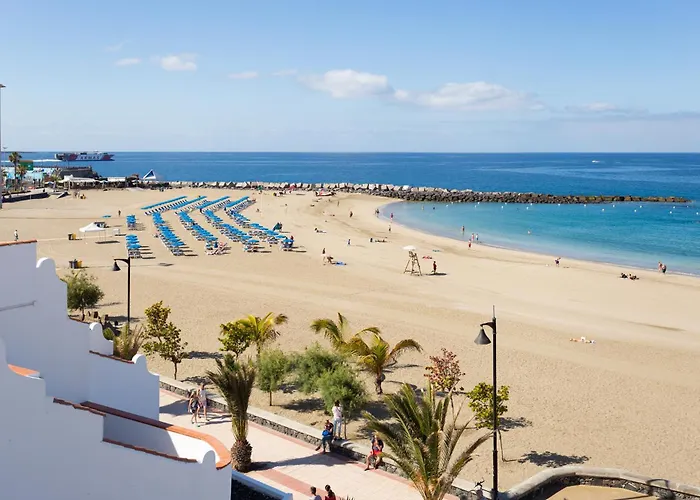 Home2book Americas Coastal Apt, Pool & Terrace 아파트 *