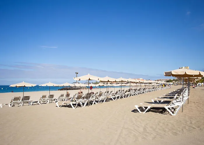 Home2book Americas Coastal Apt, Pool & Terrace *