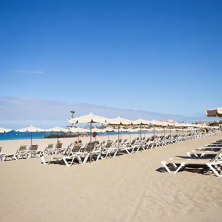 Home2book Americas Coastal Apt, Pool & Terrace *